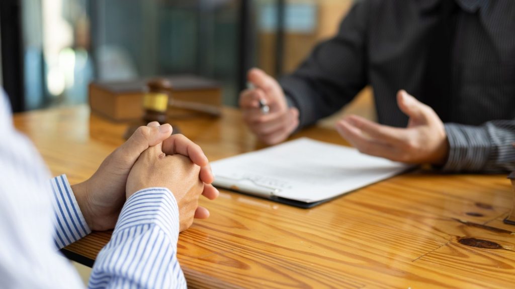 breaking a non compete agreement legal risks and how to handle it