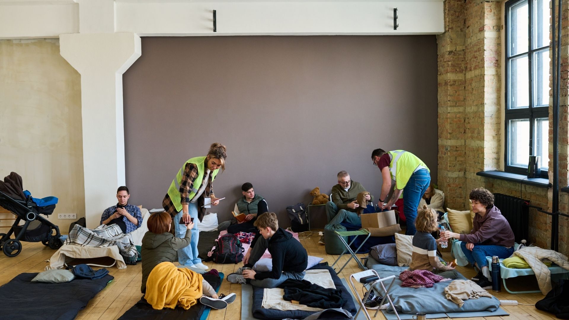 understanding the differences between asylum and refugee claims