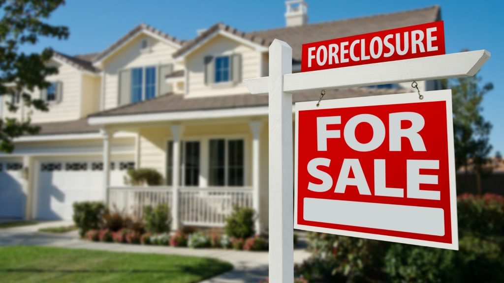 what to do when facing foreclosure a guide to defending your property