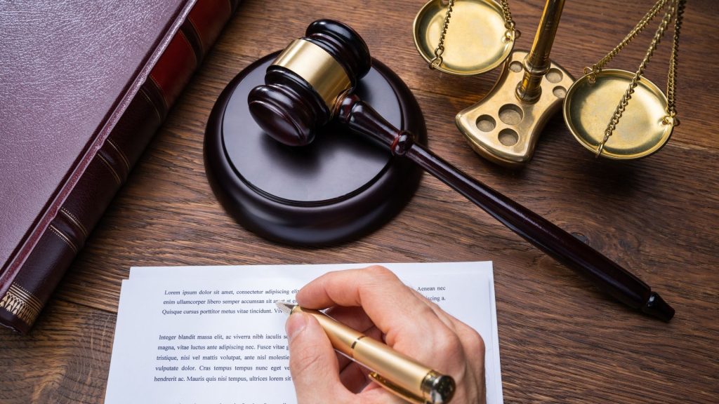 when to take legal action in homeowners’ association (hoa) disputes